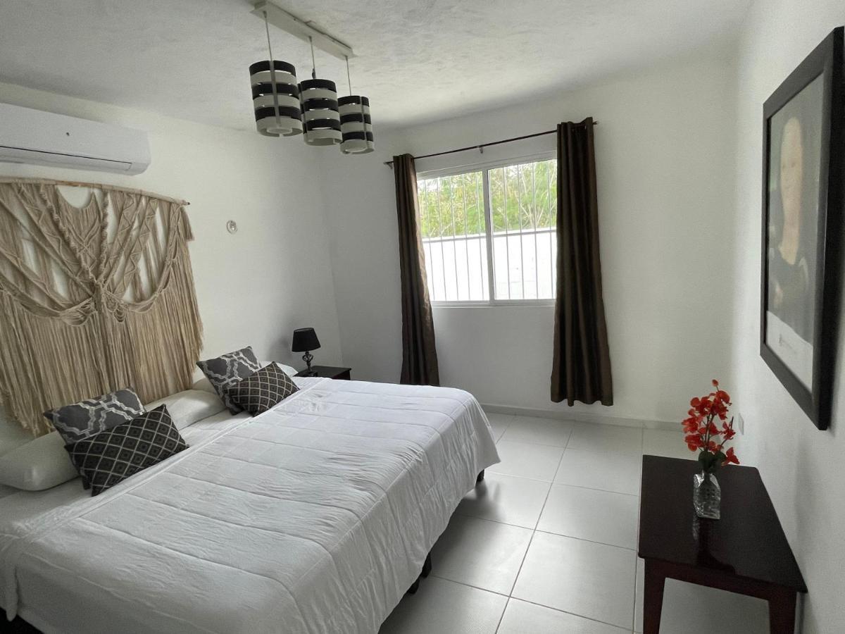 Las Villas De Maria Valladolid  Ngoại thất bức ảnh